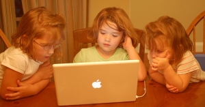 Como manter seus filhos seguros na internet